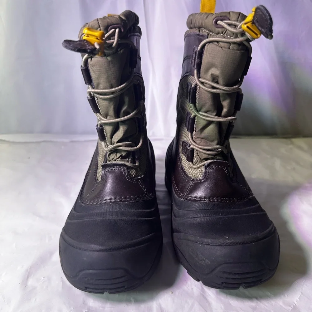 The North Face Kids' Boots - Olive and Black